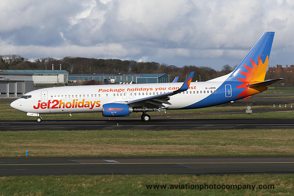 Jet2 Holiday Boeing 737-800 G-JZHK at Prestwick (2017)