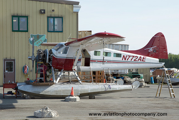 DHC-2 Beaver N772AE at the Lake Hood Seaplane Base (2016)