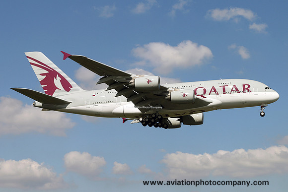 Qatar Airways Airbus A380-800 A7-APD (2015)