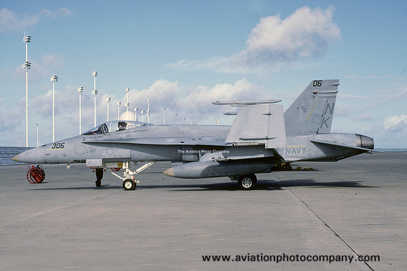 US Navy VFA-113 McDonnell Douglas F/A-18A Hornet 162894/NK-306 (1987)