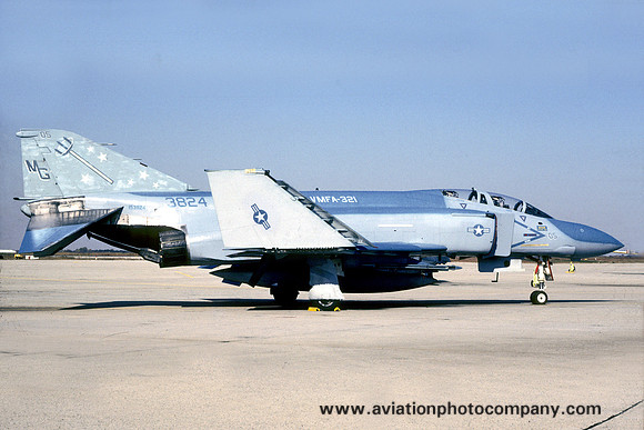 US Marines VMFA-321 McDonnell F-4S Phantom 153824/MG-05 (1987)