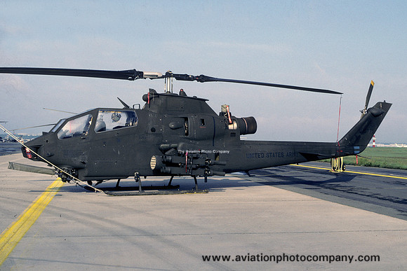 US Army Bell AH-1G Cobra 67-15775 (1987)