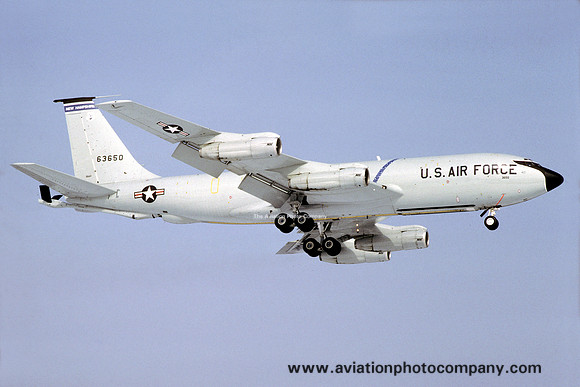 USAF New Hampshire Air National Guard 133rd Air Refueling Squadron Boeing KC-135E Stratotanker 56-3650 (1987)