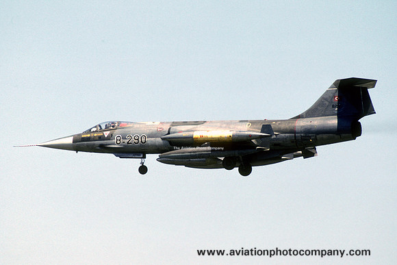 Turkish Air Force Lockheed F-104G Starfighter 8-290 (1990)