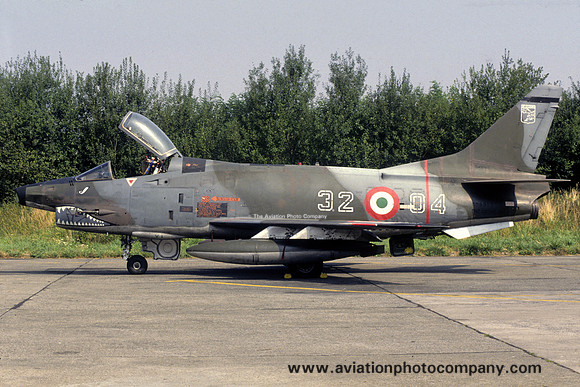 Italian Air Force 32 Stormo FIAT G-91Y MM6955/32-04 (1990)