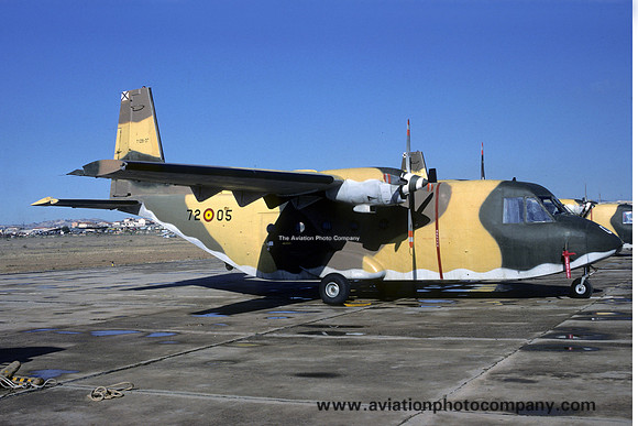 Spanish Air Force Ala 72 CASA C.212-100 T.12B-37/72-05 (1988)