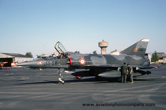 French Air Force EC3/13 Dassault Mirage 5F 37/13-SK (1976)