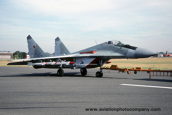 Soviet Air Force Mikoyan MiG-29 Fulcrum 315 (1990)