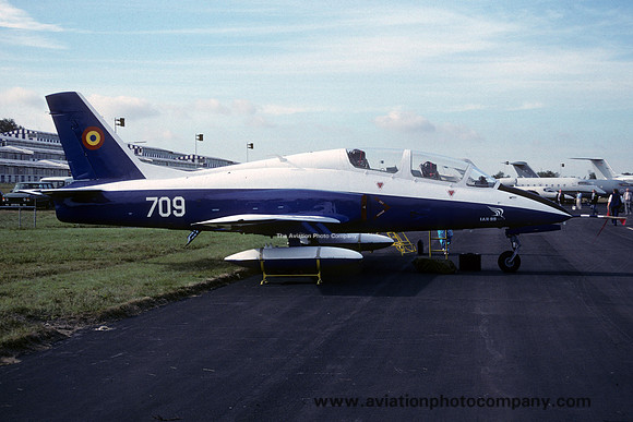 Romanian Air Force IAR-99 709 (1990)