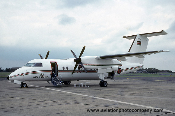 Kenyan Air Force DHC-8-103 305 (1990)