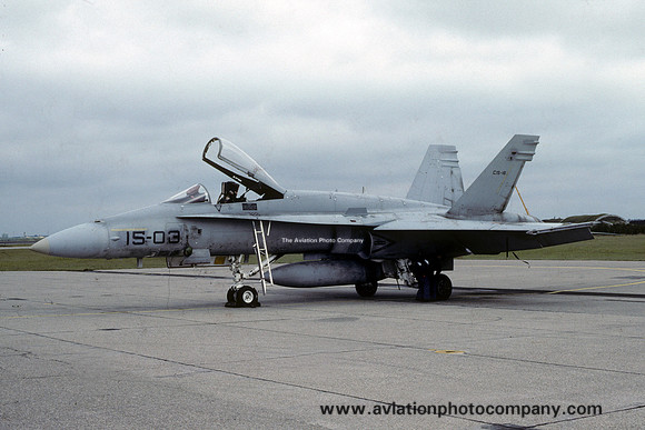Spanish Air Force Ala 15 McDonnell Douglas EF-18M Hornet C.15-16/15-03 (1990)
