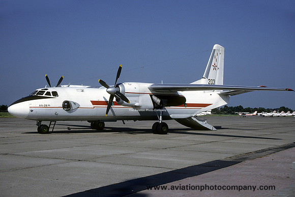 Hungarian Air Force Antonov An-26 203 (1990)