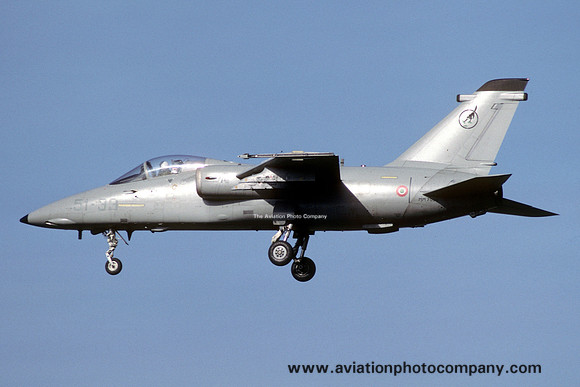 Italian Air Force 51 Stormo Aeritalia AMX MM7095/51-33 (1989)