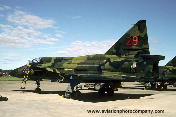 Swedish Air Force F7 SAAB Viggen AJ-37 37029/29 (1990)
