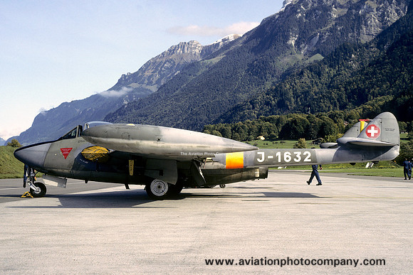 Swiss Air Force De Havilland Venom FB.54 J-1632 (1983)