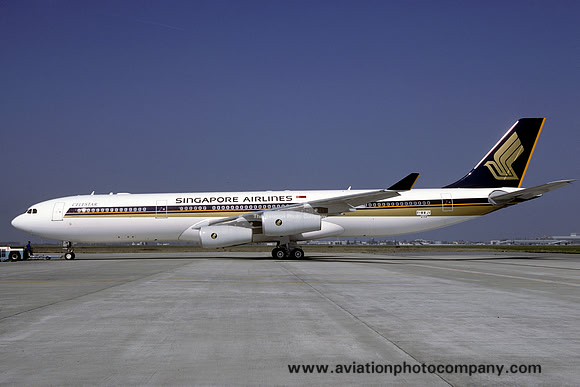 Singapore Airlines Airbus A340-300 F-WWJV before delivery at Toulouse (1998)