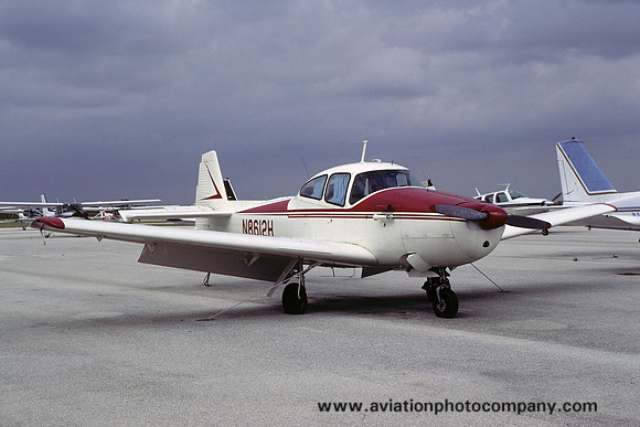 North American Navion A N8612H (1980)