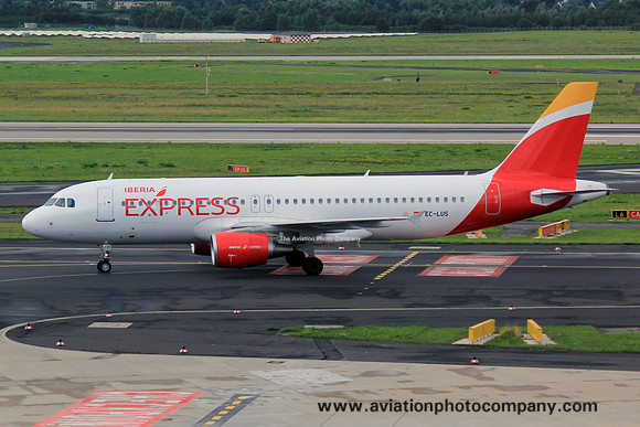 Iberia Express Airbus A320-200 EC-LUS (2014)