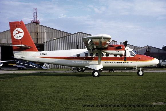 Nihon Kinkyori Airways DHC-6-300 Twin Otter C-GOWO (1974)