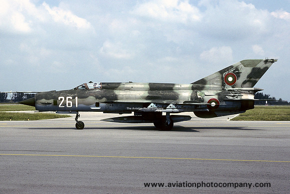 Bulgarian Air Force 3 IAB Mikoyan MiG-21bis 261 (2005)