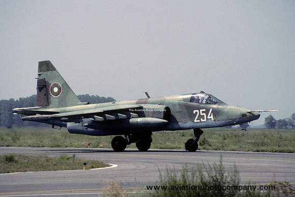 Bulgarian Air Force Sukhoi Su-25K 254 (2002)
