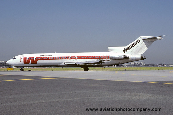 Western Airlines Boeing 727-247 N2810W (1985)