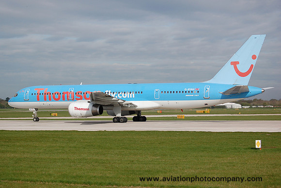 ThomsonFly Boeing 757-204 G-BYAH at Manchester (2006)