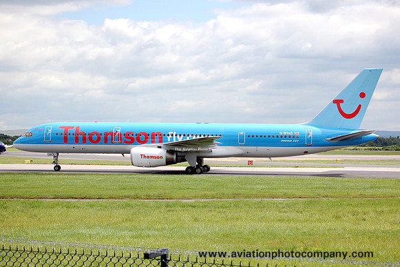 ThomsonFly Boeing 757-204 G-BYAS at Manchester (2006)