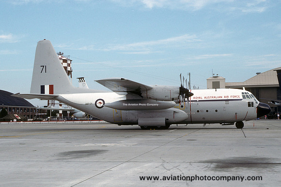 RAAF 37 Squadron Lockheed C-130E Hercules A97-171 (1990)