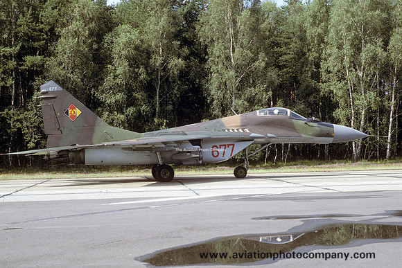 East German Air Force JG3 Mikoyan MiG-29G(A) 677 (1990)