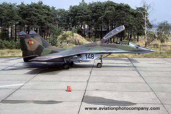 East German Air Force JG3 Mikoyan MiG-29GT(UB) 148 (1990)