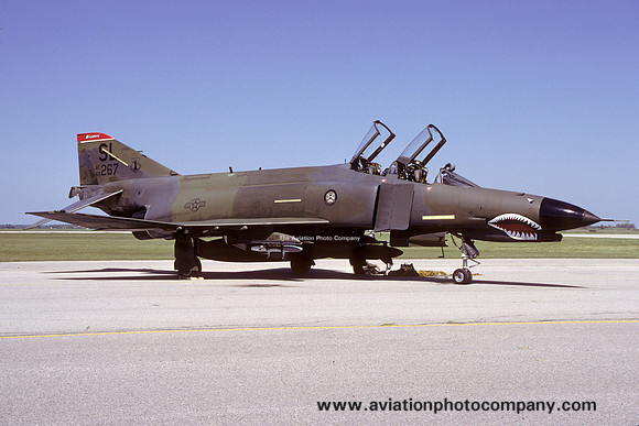 USAF Missouri Air National Guard 110th Tactical Fighter Squadron McDonnell F-4E Phantom 69-0267/SL (1986)