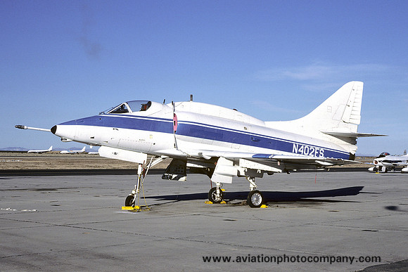 Flight Systems Inc Douglas A-4L Skyhawk N402FS (1985)