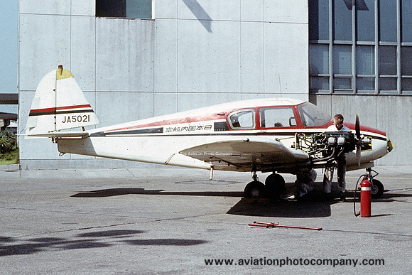 JDA Piper PA-23 Apache JA5021 (1967)