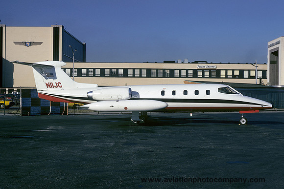 Castle Capital Corporation Learjet 25 N11JC