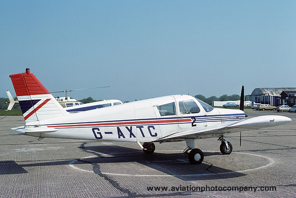 British Airways Flying Club Piper PA-28-140 Cherokee G-AXTC (1977)