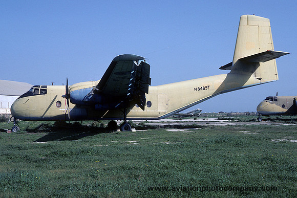 DHC-4 Caribou N84897 (1985)