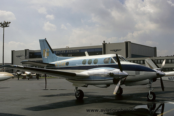 Nationwide Insurance Beech King Air 90 N724N (1971)