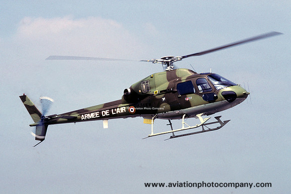 French Air Force EH3/67 Aerospatiale AS.555AN Fennec 5458/67-SW (1991)