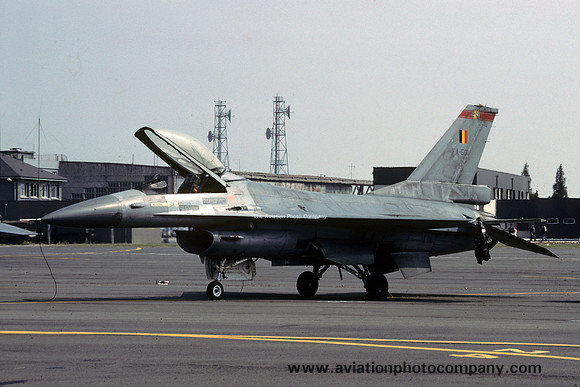 Belgian Air Force 1 Wing 350 Sml GD F-16A Fighting Falcon FA-50 (1991)