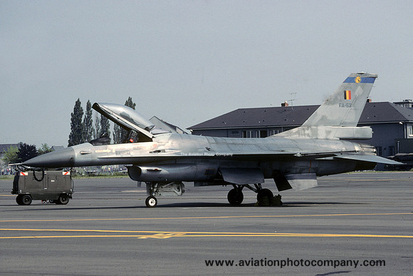 Belgian Air Force 1 Wing 350 Sml GD F-16A Fighting Falcon FA-53 (1991)