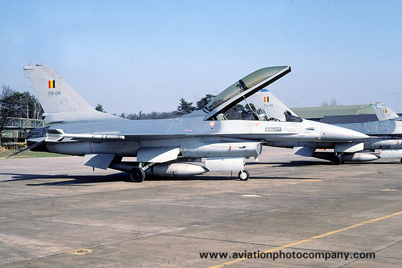 Belgian Air Force GD F-16B Fighting Falcon FB-04 (1991)