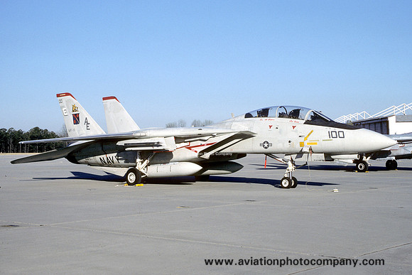 US Navy VF-11 Grumman F-14A Tomcat 161872/AE-100 (1986)
