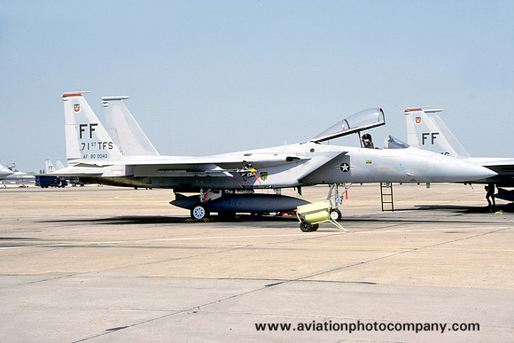 USAF 1st Tactical Fighter Wing 71st Tactical Fighter Squadron McDonnell Douglas F-15C Eagle 80-0040/FF (1985)