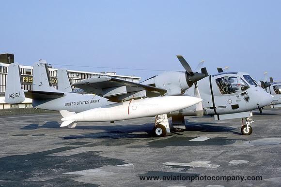 US Army Grumman OV-1D Mohawk 64-14267 at Prestwick (1988)