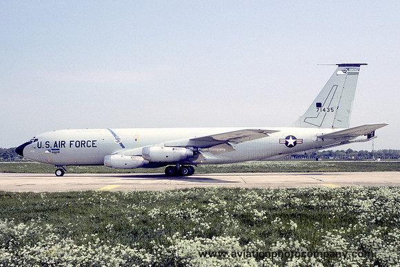 USAF 92nd Bomb Wing Boeing KC-135A Stratotanker 57-1435 (1988)