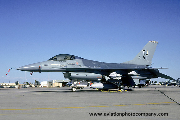USAF 401st Tactical Fighter Wing GD F-16A Fighting Falcon 82-0911/TJ (1987)