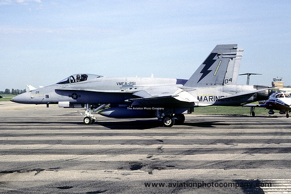 US Marines VMFA-251 McDonnell Douglas F/A-18A Hornet 161969/DW-04 (1988)