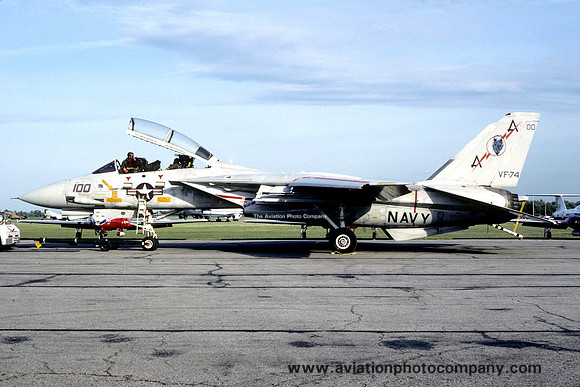 US Navy VF-74 Grumman F-14A Tomcat 162694/AA-100 (1988)