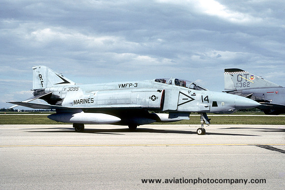 US Marines VMFP-3 McDonnell RF-4B Phantom 153095/RF-14 (1988)
